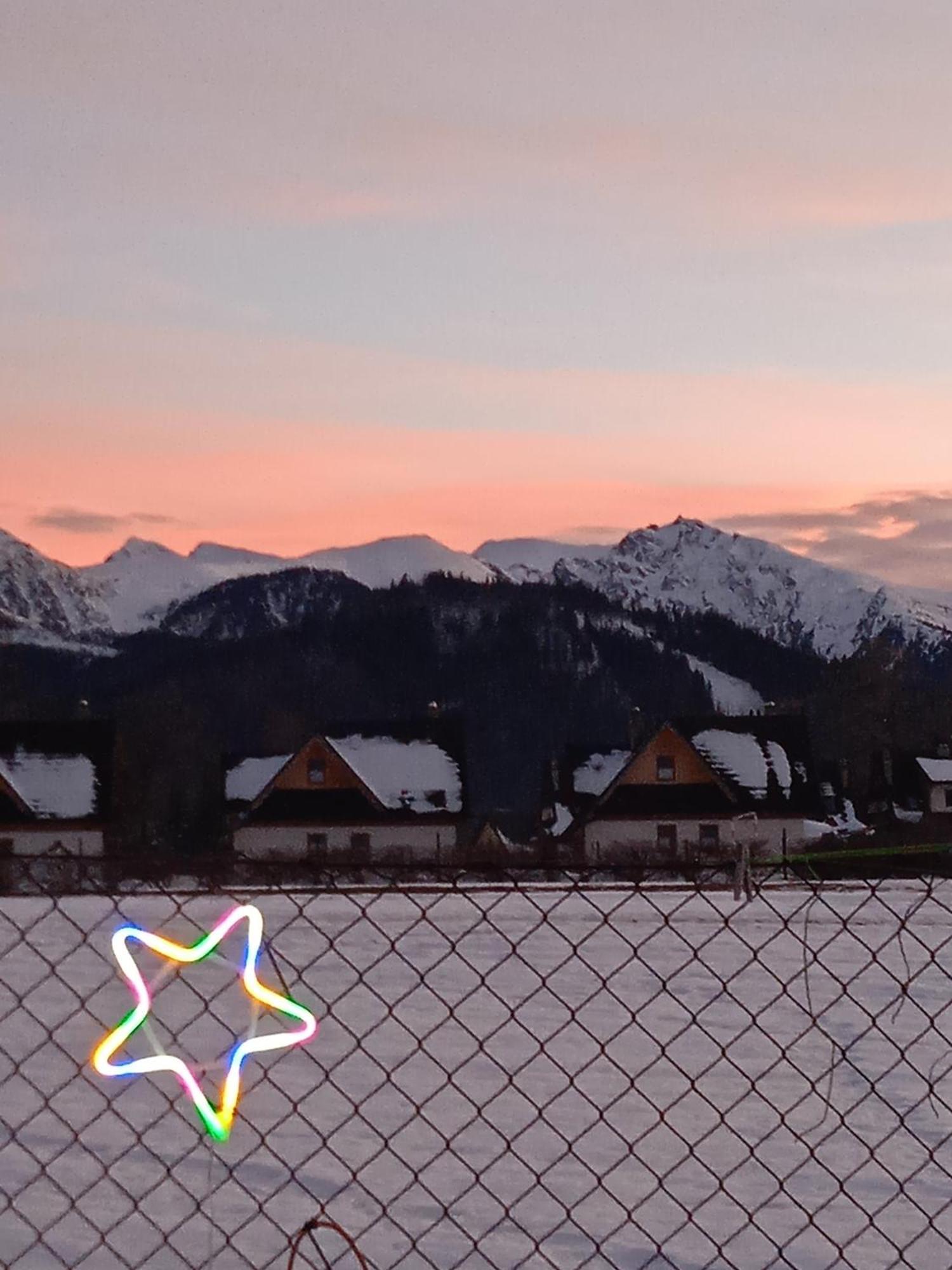 A3Apartament 2 Pokojowy Aneks Kuchenny 2 Lazienki Wlasne Na Korytarzu Villa Jumper Pobyt Na Termach Dla 2 Osob Gratis Zakopane Bilik gambar